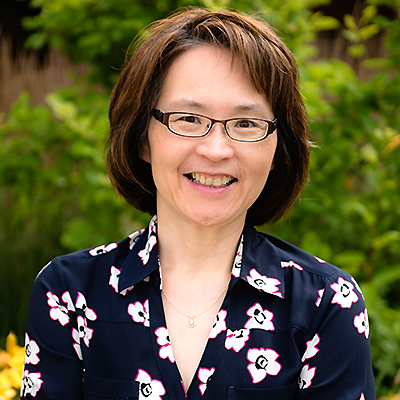 Linda Lee photo